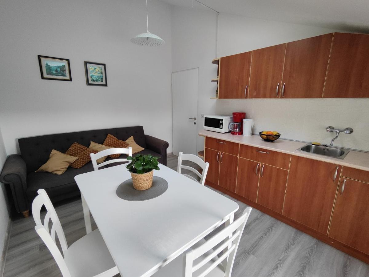 Apartments Urban ポレッチ エクステリア 写真