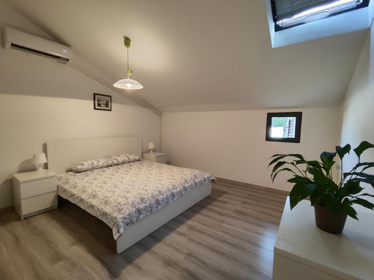 Apartments Urban ポレッチ エクステリア 写真