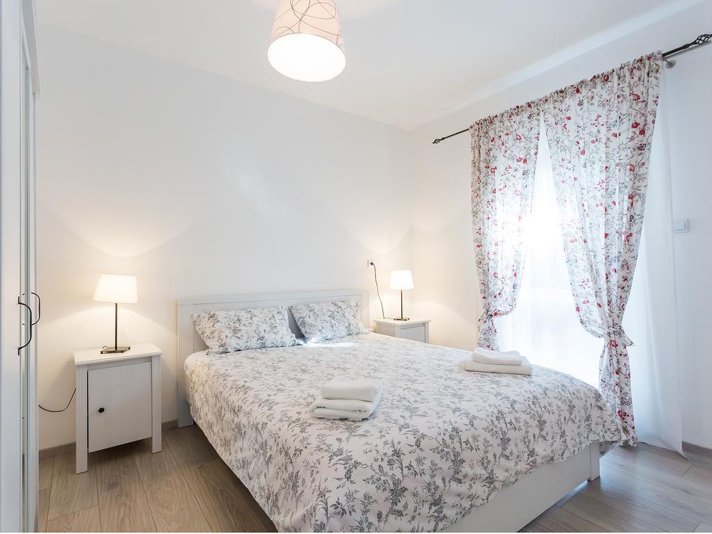 Apartments Urban ポレッチ エクステリア 写真
